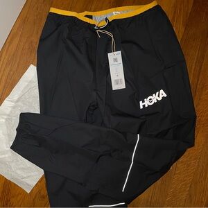 HOKA Ultralight Waterproof Men’s Small New with Tags